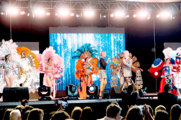 Con glamoroso show retornó afamado concurso Miss Pelarco