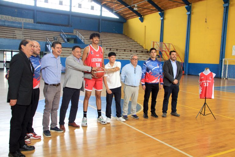 Liceo Curicó con nuevo “look” se presentará en  la Liga DOS