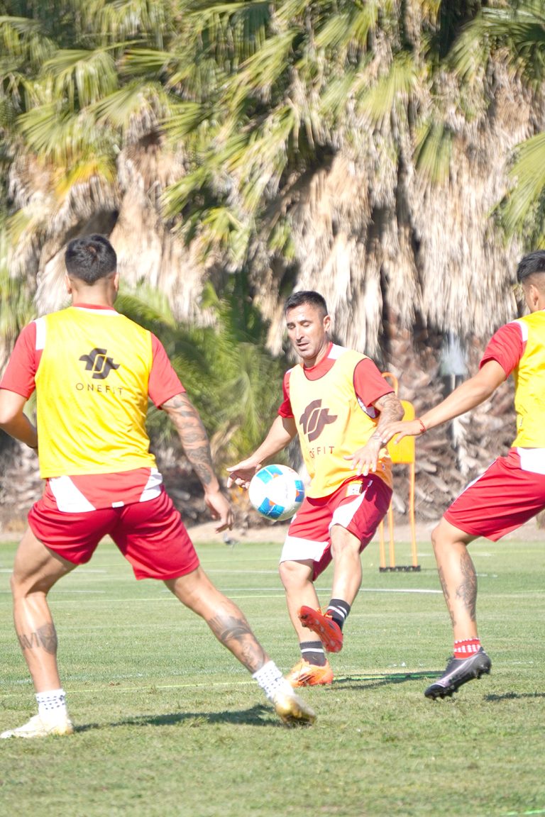 Johan Fuentes es el nuevo refuerzo de Curicó Unido