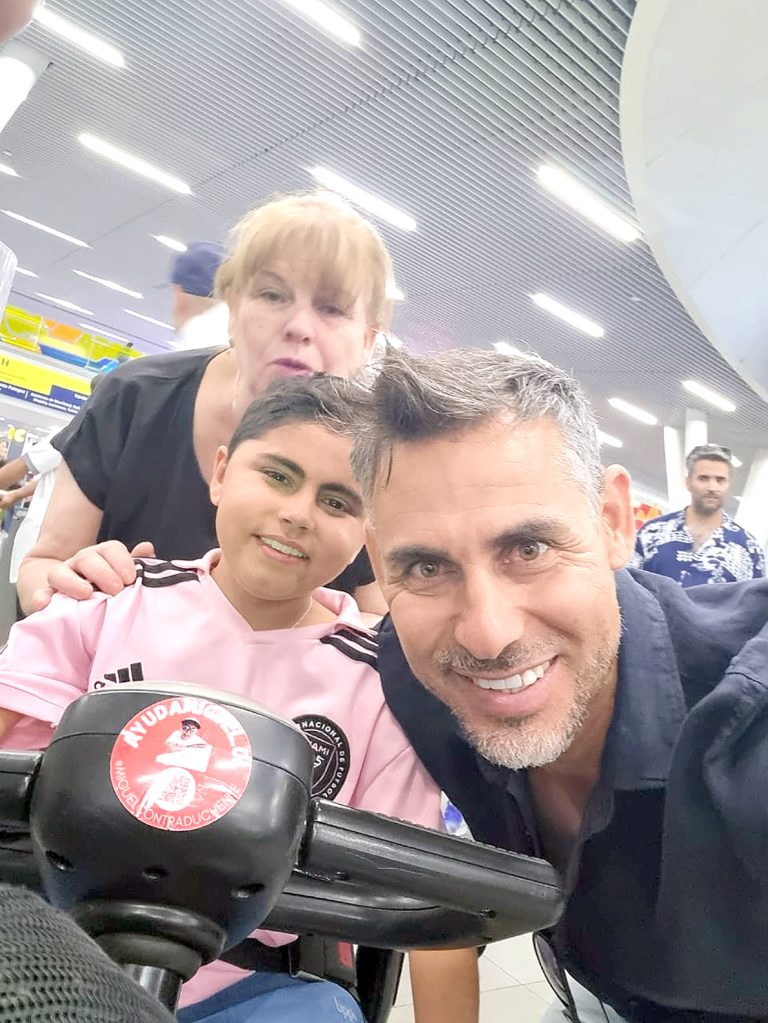 Exfutbolista de Rangers Andrés Oroz apoya campaña solidaria para salvar a su sobrino