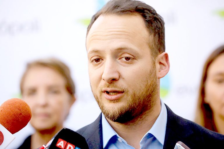 Partidos políticos maulinos  evalúan la gestión del  Presidente Boric a un  año de dejar el cargo