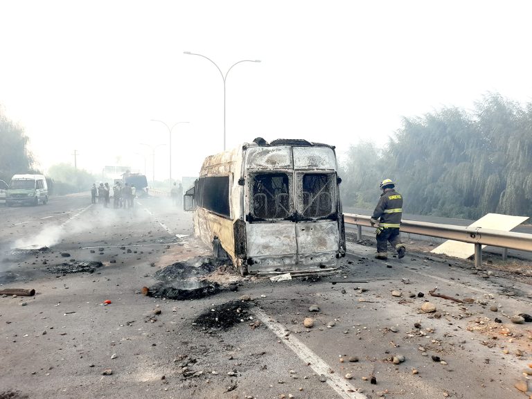 Las contundentes pruebas que Fiscalía entregaría para imputar a pescadores detenidos por ataque a carabineros