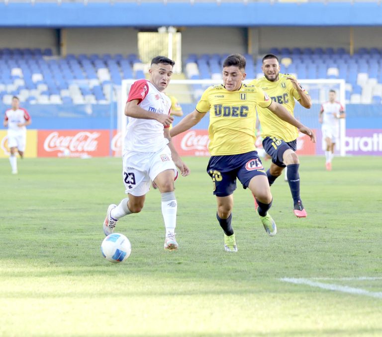 Albirrojos empatan en Concepción