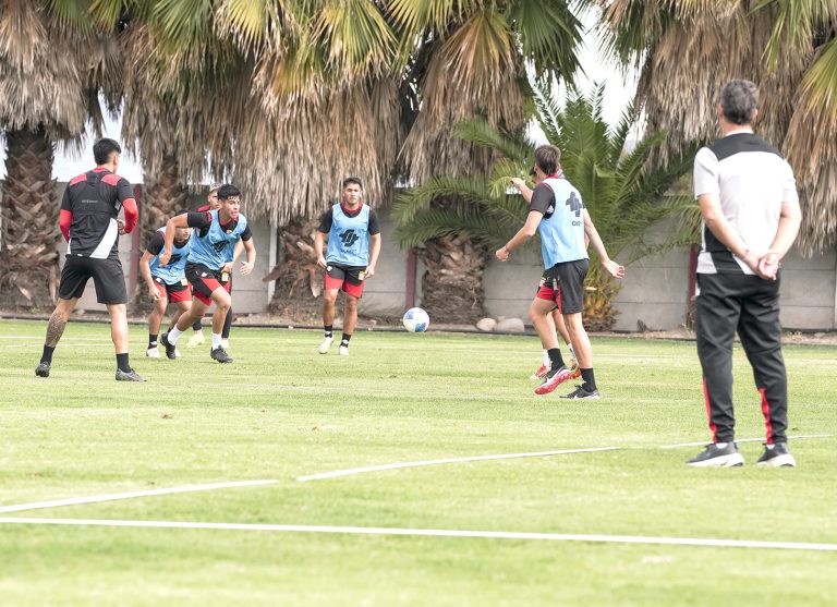 Curicó Unido busca seguir en racha en Viernes Santo