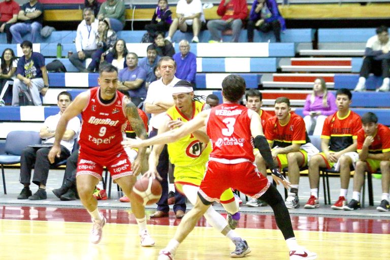 Español volvió al triunfo: ganó  92-82 a Club Deportes Valdivia