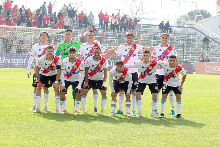Curicó Unido jugará cinco partidos en veinte días