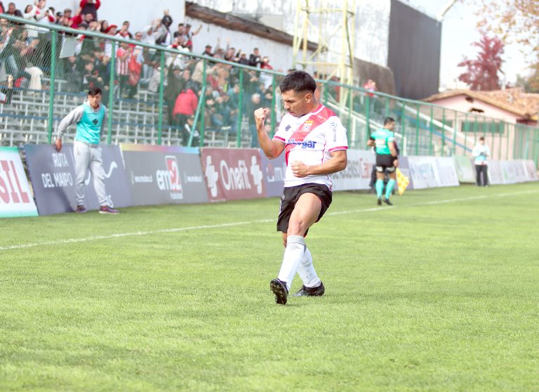 Nuevo triunfo curicano en el ascenso