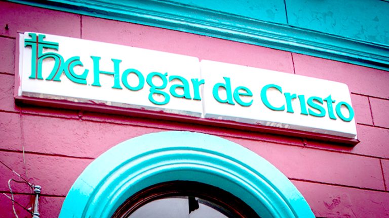 Crisis por cierre de hospederías del Hogar de Cristo también afectaría a casa de Talca