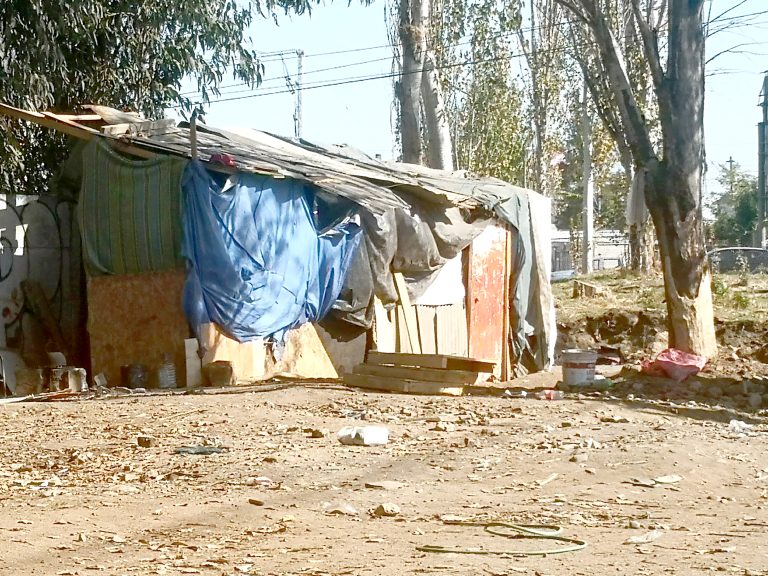 Aumentó en 84% el número de familias que  viven en habitabilidad precaria en el Maule