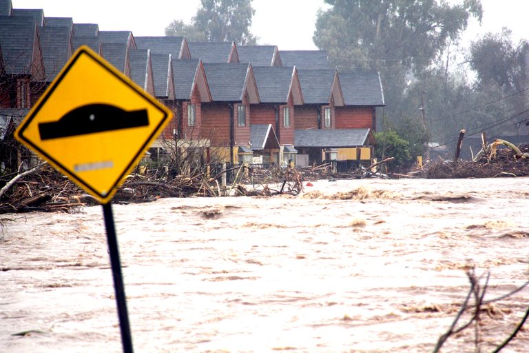 Incógnita por solución a los desbordes del río Guaiquillo