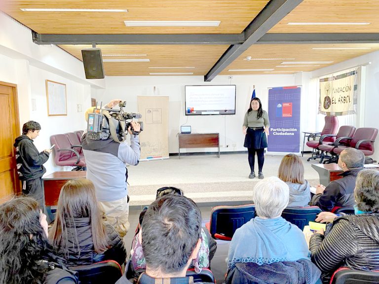 Constitución realiza jornadas que abordan la importancia de proteger el Ruil