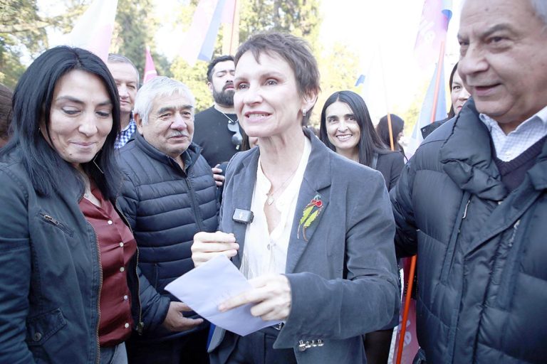 Carolina Tohá visitó el Maule y se presentó junto a exgobernadora imputada por Caso Convenios como su jefa territorial