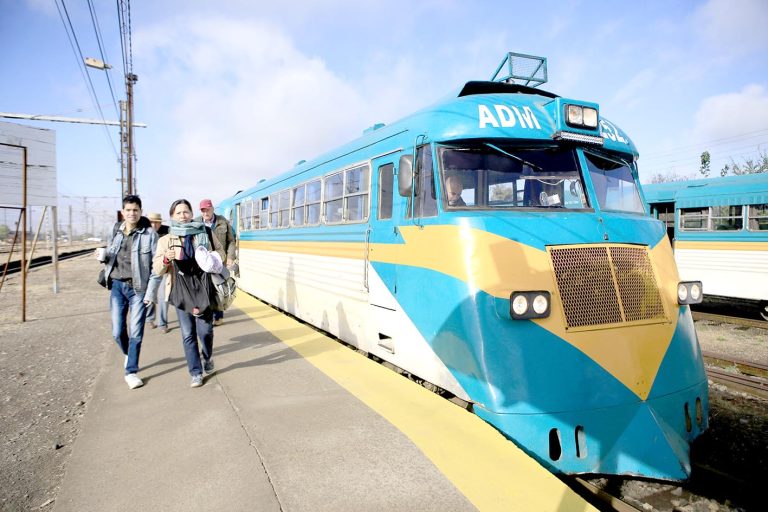 Alcaldes ligados a Ramal Talca – Constitución reclaman a EFE por abandono de estaciones