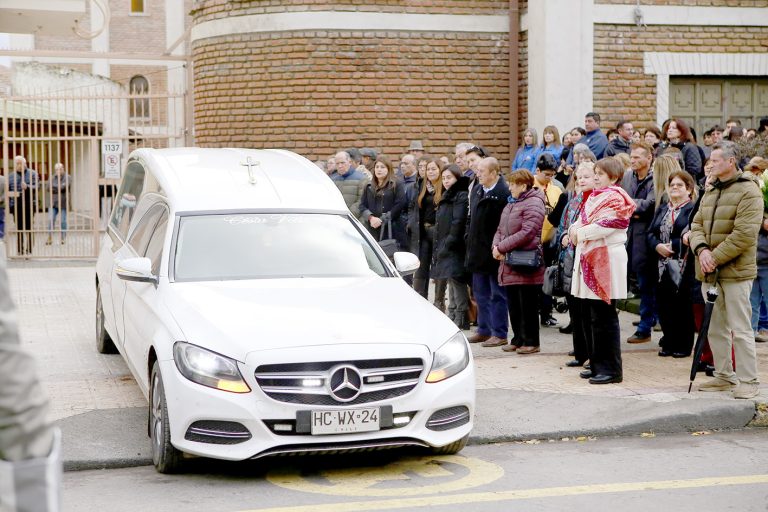 Una multitud concurrió a velatorio de concejal Javier  Álvarez-Salamanca Ramírez
