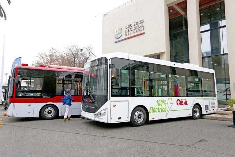 Con presentación de buses eléctricos el GORE y Ministerio de Transportes impulsan electromovilidad en el Maule