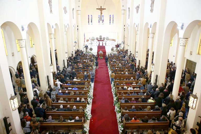 Más de mil maulinos le dieron el último adiós a concejal Javier Álvarez-Salamanca Ramírez