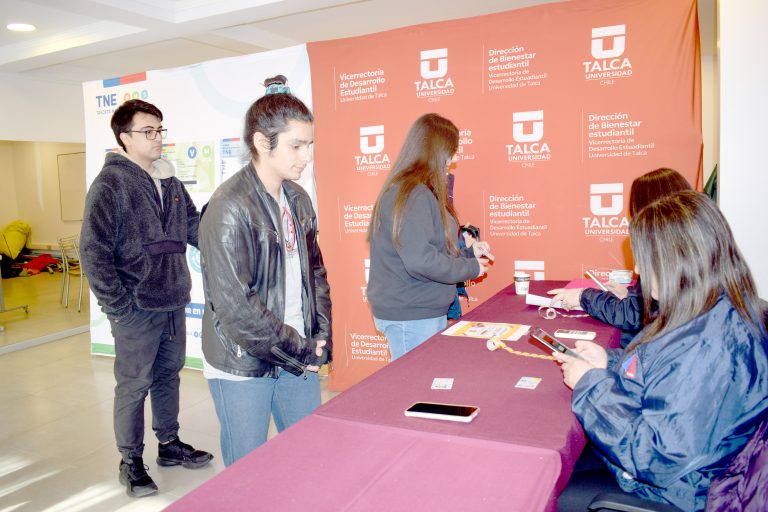 Sesenta mil estudiantes del Maule deben renovar su sello TNE para tarifa rebajada en el transporte público