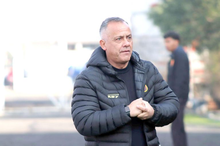 Con nuevo técnico Rangers  sigue sin ganar de local
