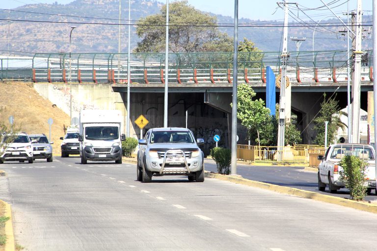 Concejala Cheyre gestiona  ejecución de proyectos de  seguridad vial en Curicó