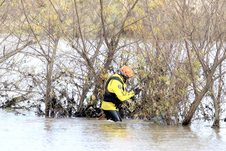 No llegó Sonar Multihaz para hacer mapeo del fondo del río Loncomilla en búsqueda de concejala desaparecida