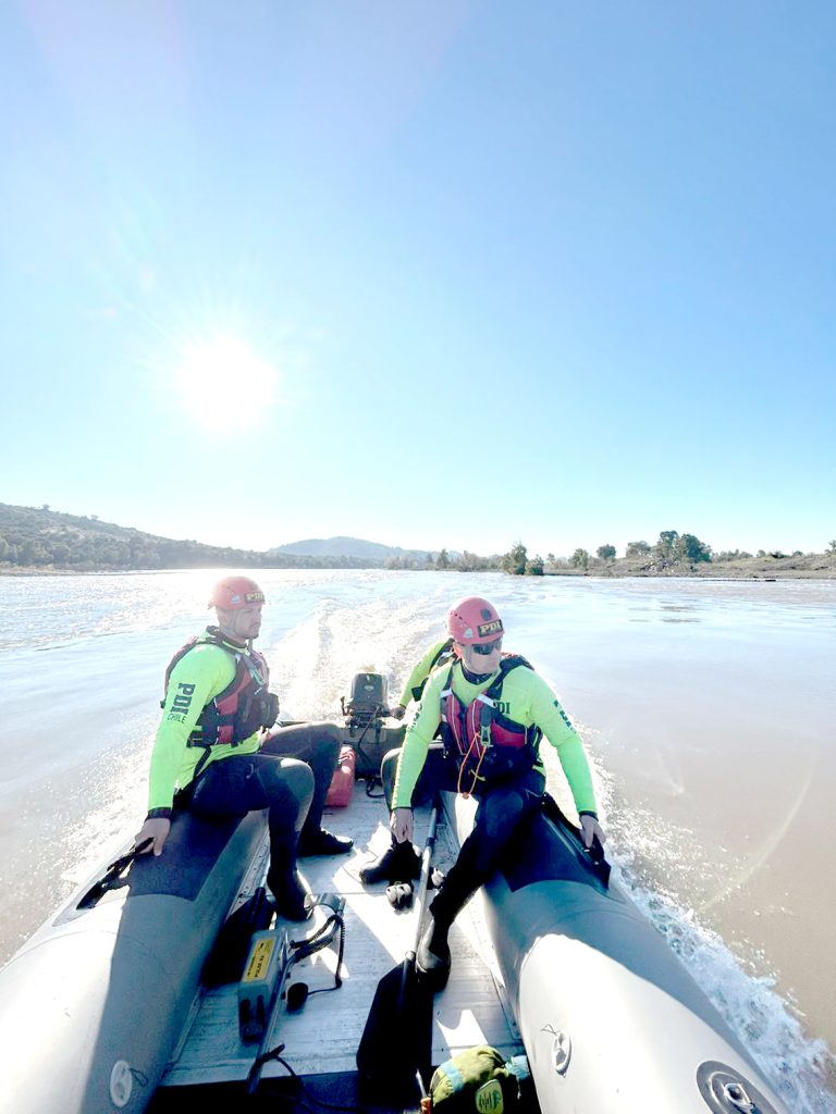 Sin resultados sigue búsqueda de la concejala a la espera  de equipos para rastrear el fondo del río Loncomilla