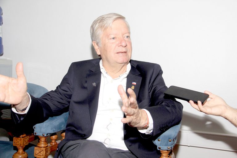 Alrededor de 80 millones de pesos costará la auditoría externa en Municipalidad de Curicó