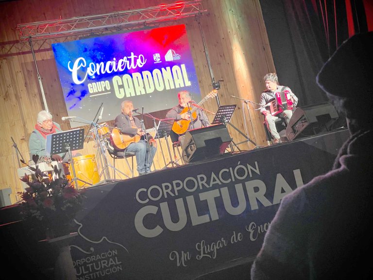 Presentación del Grupo Cardonal emocionó al público en Constitución