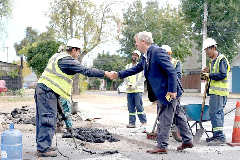 Alcalde destaca hitos en sus primeros seis meses de gestión