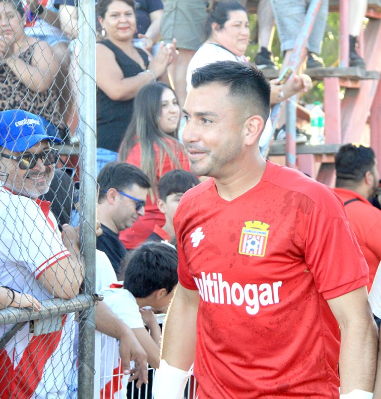 “Hay que estar ahí, bajo los tres palos”