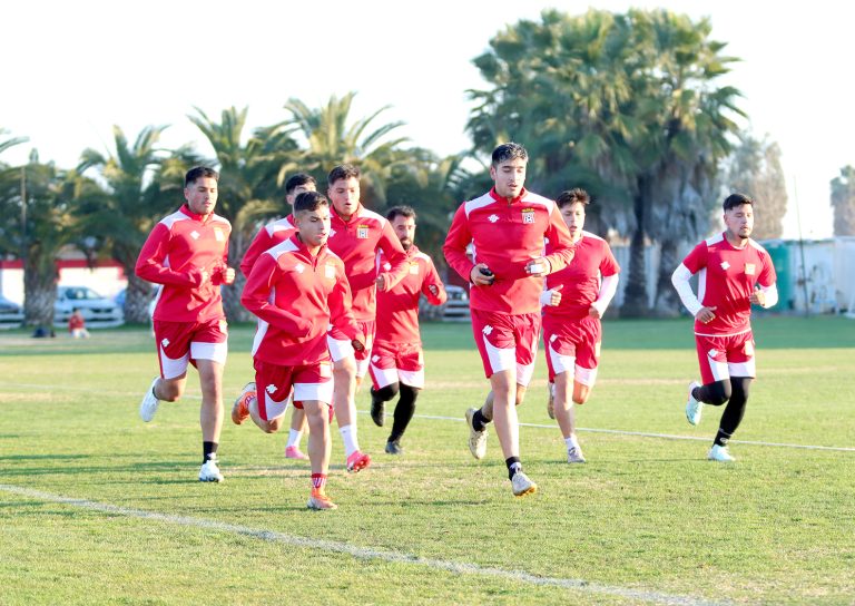 Nuevo respiro financiero para Curicó Unido