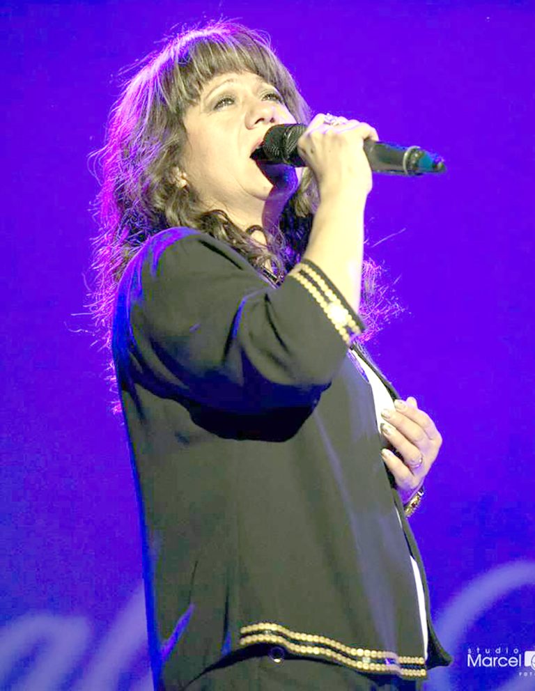 Preparan reconocimiento público a cantante curicana Isabel Olguín