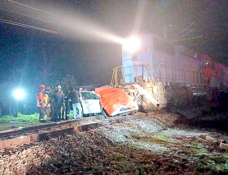 Profundo pesar y rabia en Sarmiento luego de tragedia  en cruce ferroviario