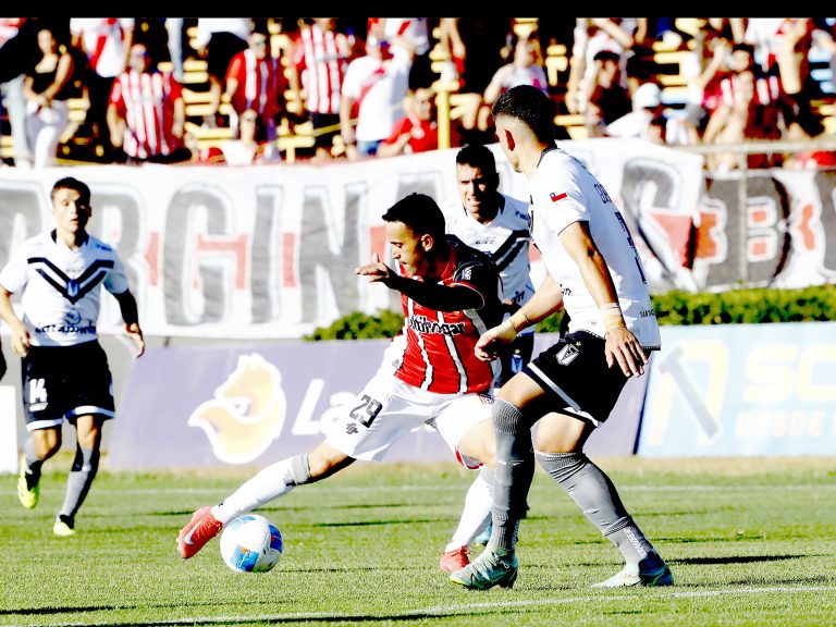 Con suspendidos y más dolores de cabeza