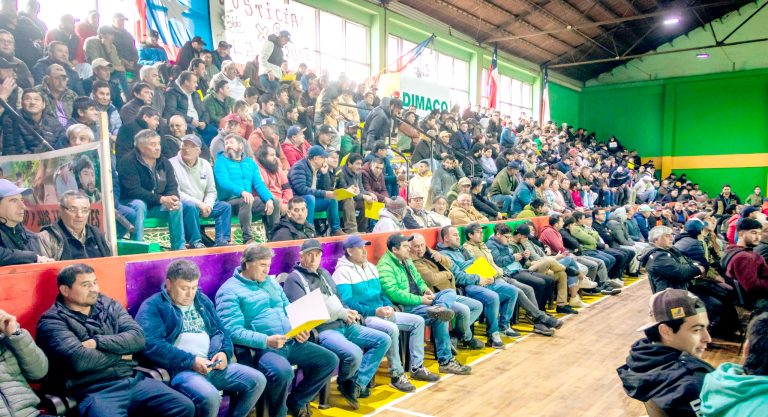 Constitución protagonizó masivo  encuentro de pesca artesanal en  torno a la problemática de la jibia