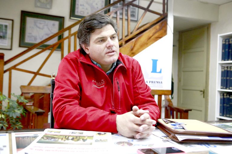 “Hoy en día el Estado  está atrasado,  estamos peleando  contra el crimen  organizado en  seguridad y tenemos  la tarea de la  profesionalización  de las instituciones”