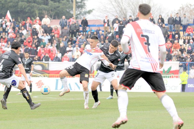 Más allá de la derrota en cancha