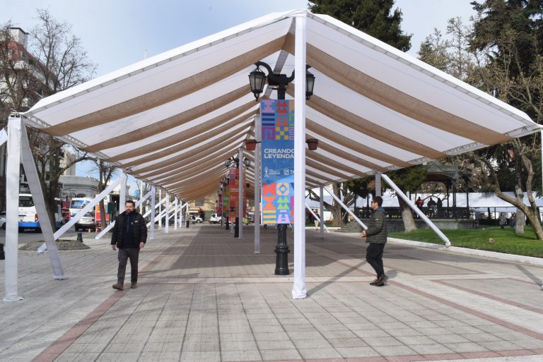 Municipio ya inició  preparación de la Plaza de Armas para la Fiesta Costumbrista del Chancho