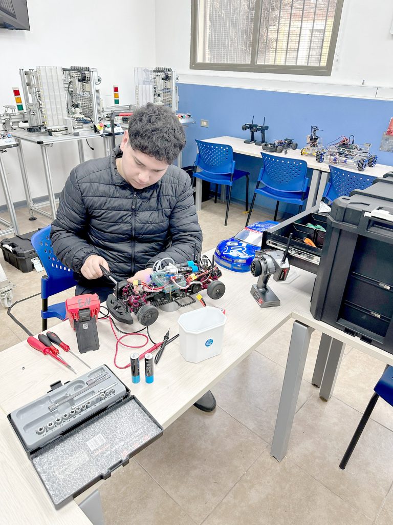 Estudiante talquino seleccionado para representar a Chile en Expo Osaka 2025