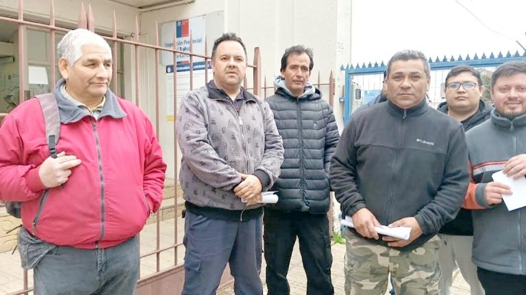 Trabajadores de empresa de transportes denuncian incumplimientos