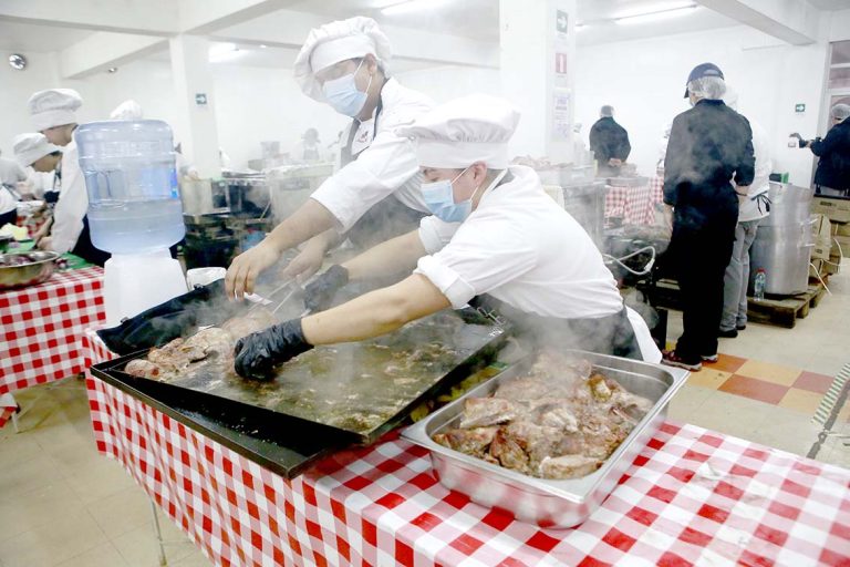 Fiesta Costumbrista del Chancho espera a sus visitantes con 25 mil preparaciones