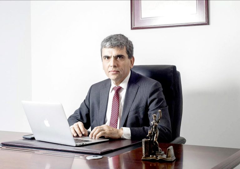 “La corrupción no es algo  que suceda de manera  espontánea, sino que  aprovecha las debilidades institucionales, independiente del color político”