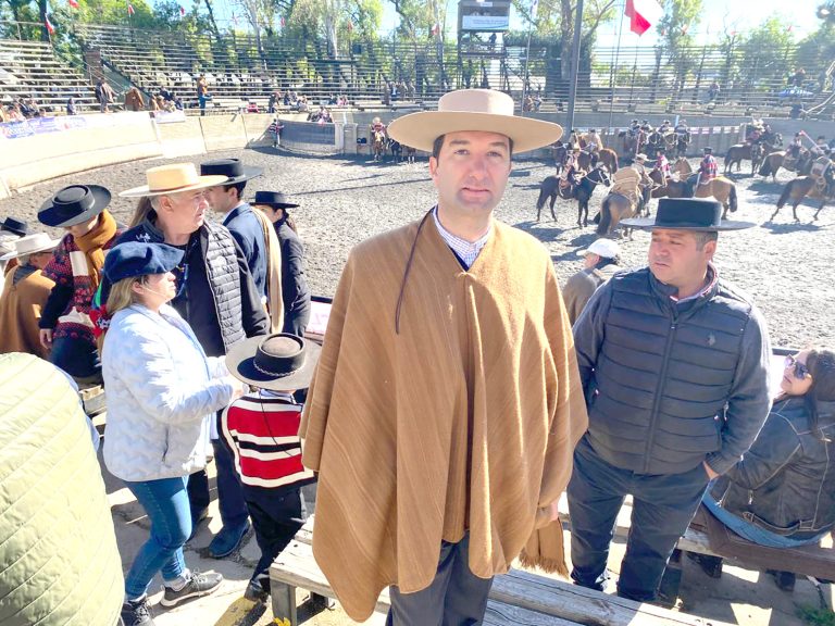 “Creo que tenemos buen  futuro en el rodeo chileno como zona corralera”