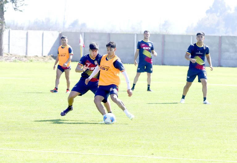 Fiestas Patrias sin fiesta para Curicó Unido