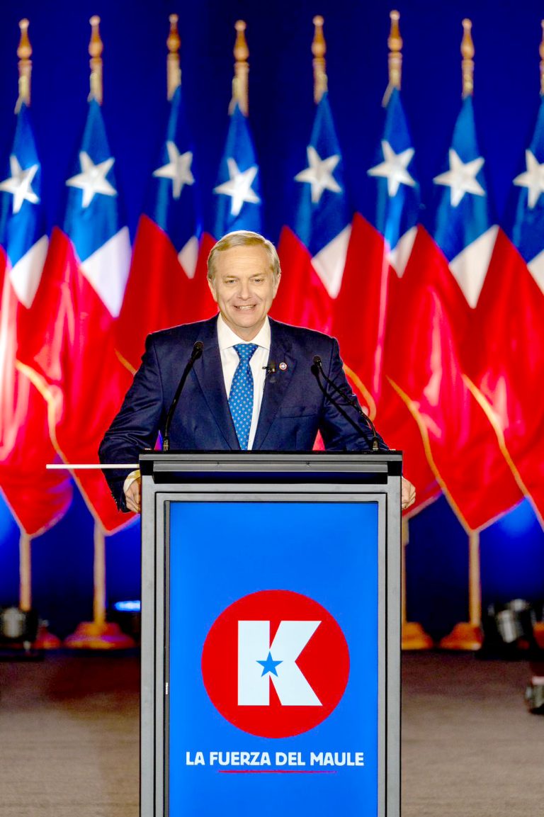 Más de mil adherentes  se reunieron con José Antonio Kast en masivo acto en la comuna de Maule