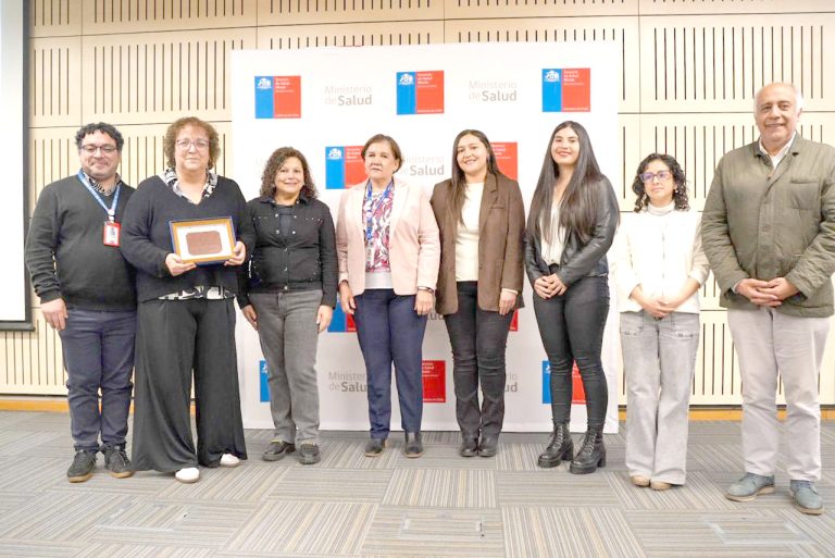 Matronas de la Salud primaria reciben reconocimiento por  su labor en la prevención  del Cáncer Cervicouterino