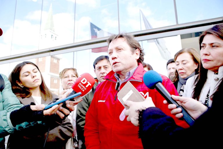 Gobernador asegura que  rebaja presupuestaria de 6,2% fue contra regiones donde gobierna la oposición a Boric