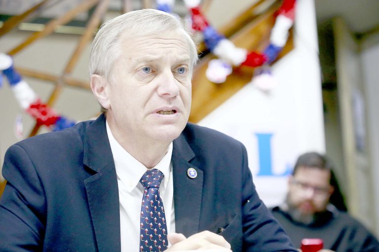 “El puerta a puerta fue reemplazado  por redes sociales. ¿Influyen? Claro  que influyen. ¿Son determinantes?  Diría que todavía no, ¿podrían  llegar a serlo?, yo creo que sí.  De que influyen, sí influyen”