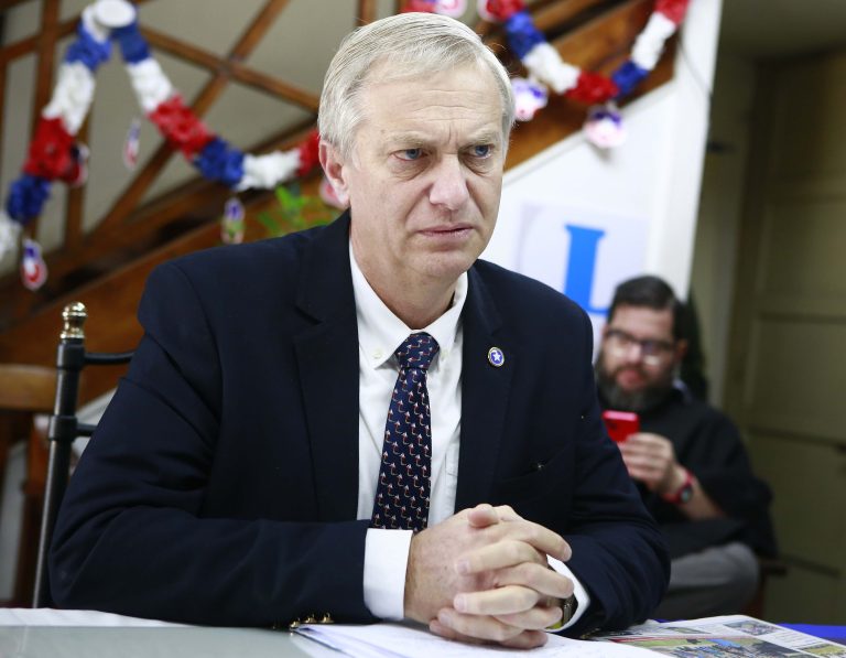 José Antonio Kast se refirió en el Diario La Prensa -en Talca- al reportaje de Chilevisión en el que se asegura habría bots de desinformación que influirían en favor de su campaña.