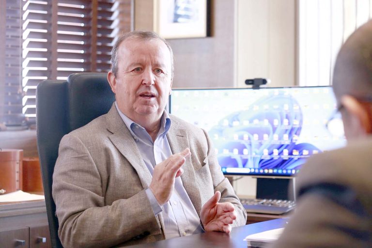 “Chile perdió el rumbo en 2006:  La burocracia y la  inestabilidad política nos hicieron olvidar el crecimiento”