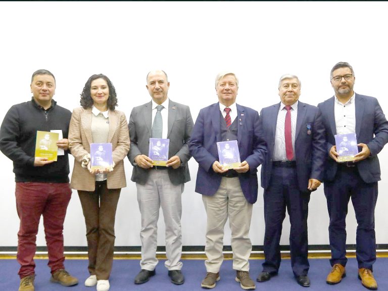 Relanzaron libro sobre  Luis Cruz Martínez